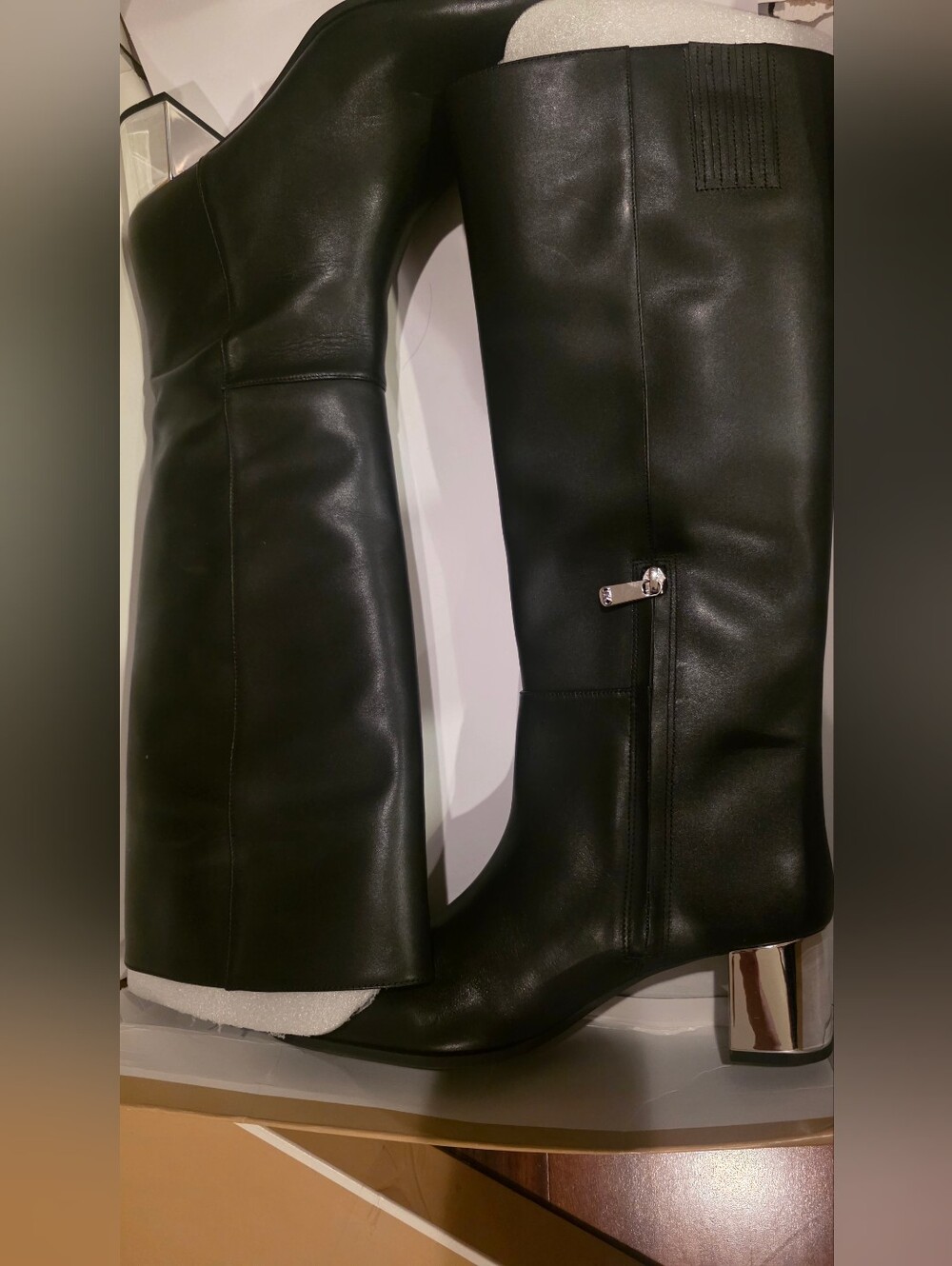 MICHAEL KORS Black Knee-High Leather Boots (Matilda)